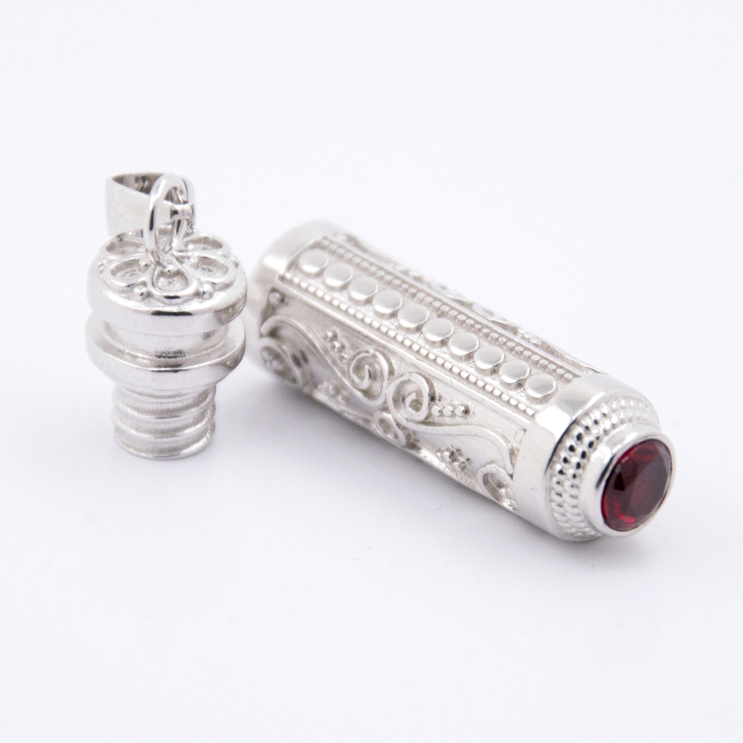 Colgante Urna Plata de Ley Labrada clara REF1890